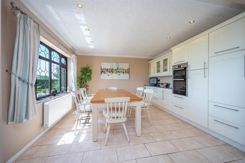 Brookfields Farm House Haye Lane, Mappleborough Green, Studley, B80 7DS