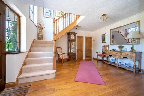 Brookfields Farm House Haye Lane, Mappleborough Green, Studley, B80 7DS