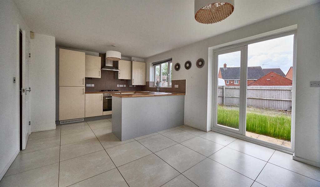 Open plan kitchen diner