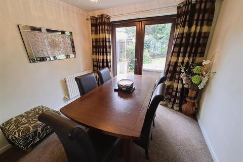 49 Fairlawns, Birmingham, B26 2DT