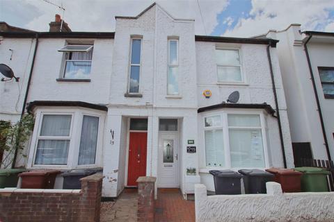 13 Glenhaven Avenue, Borehamwood, WD6 1AY