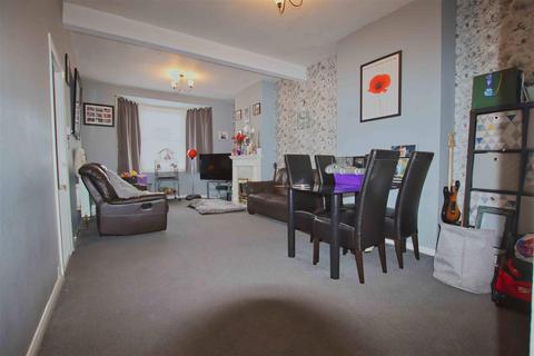 13 Glenhaven Avenue, Borehamwood, WD6 1AY