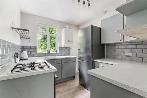 2 bedroom flat for sale, Martin Way, Morden SM4