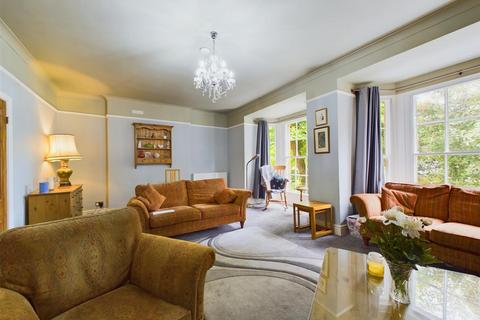 5 bedroom terraced house for sale, Hall Bank, Buxton