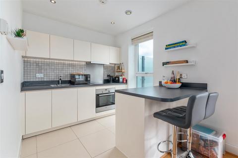 1 bedroom flat for sale, Coombe Lane, West Wimbledon SW20