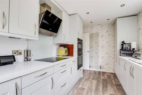 20 Babbacombe Way, Hucknall, Nottingham, NG15 6NW