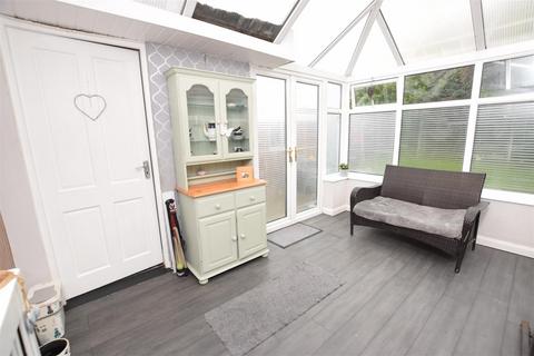 4 Carlton Road, Healing, Grimsby, DN41 7PH