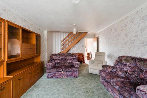 45 Delaporte Close, Epsom, KT17 4AF