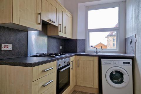 3 bedroom flat for sale, Locking Road, Weston-Super-Mare BS23