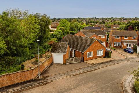 3 bedroom detached bungalow for sale, Meynell Close, Oadby, Leicester