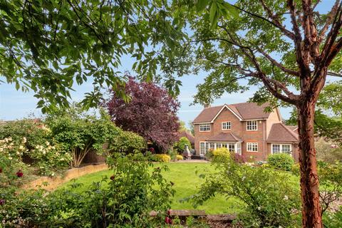 4 bedroom detached house for sale, Millholm Rise, Simpson, Milton Keynes