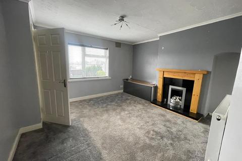 3 bedroom house to rent, Swan Street, Brierley Hill