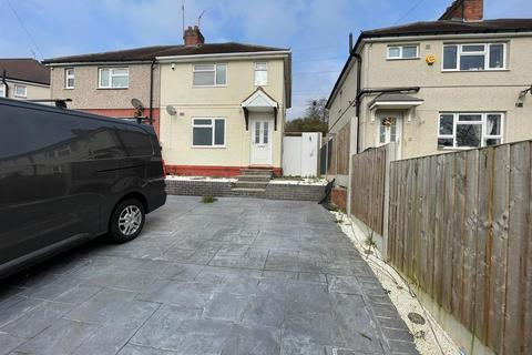 3 bedroom house to rent, Swan Street, Brierley Hill