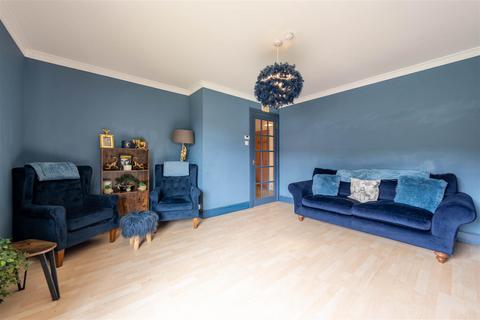 2 bedroom flat for sale, Robertson Crescent, Newburgh, Cupar