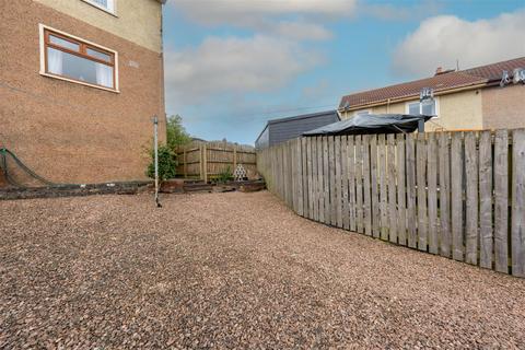 2 bedroom flat for sale, Robertson Crescent, Newburgh, Cupar