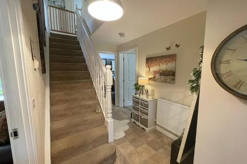 12 Llys Harry, Godrergraig, Swansea, SA9 2EQ