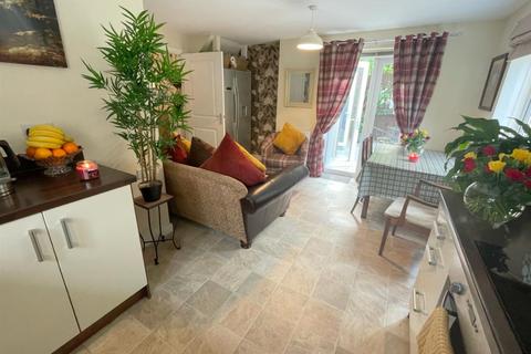 12 Llys Harry, Godrergraig, Swansea, SA9 2EQ