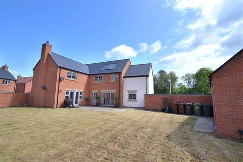 5 bedroom detached house for sale, Oval Way, Nether Broughton LE14