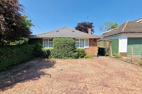3 bedroom detached bungalow for sale, Warwick Avenue, Coventry CV5
