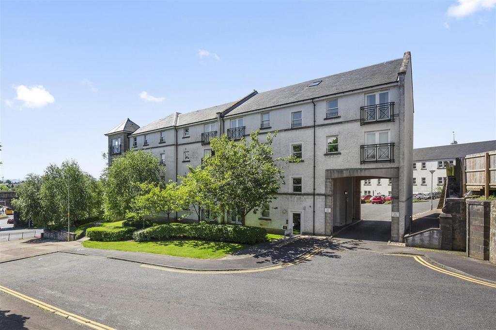 27 Edmund Place, Dunfermline, KY12 7ET 2 bed ground floor flat for sale