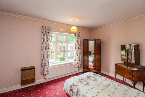 19 Beechwood Avenue, Wakefield, WF2 9JZ