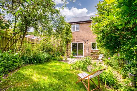 24 The Orchards, Brighouse, HD6 3NZ