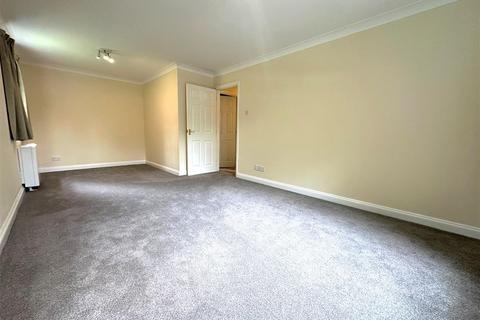 2 bedroom flat for sale, Orphanage Road, Watford WD24