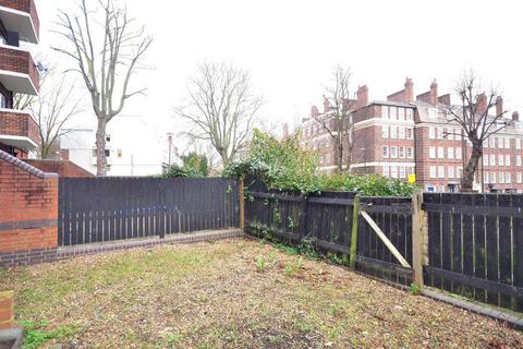 2 bedroom apartment to rent, Warltersville Road, London N19