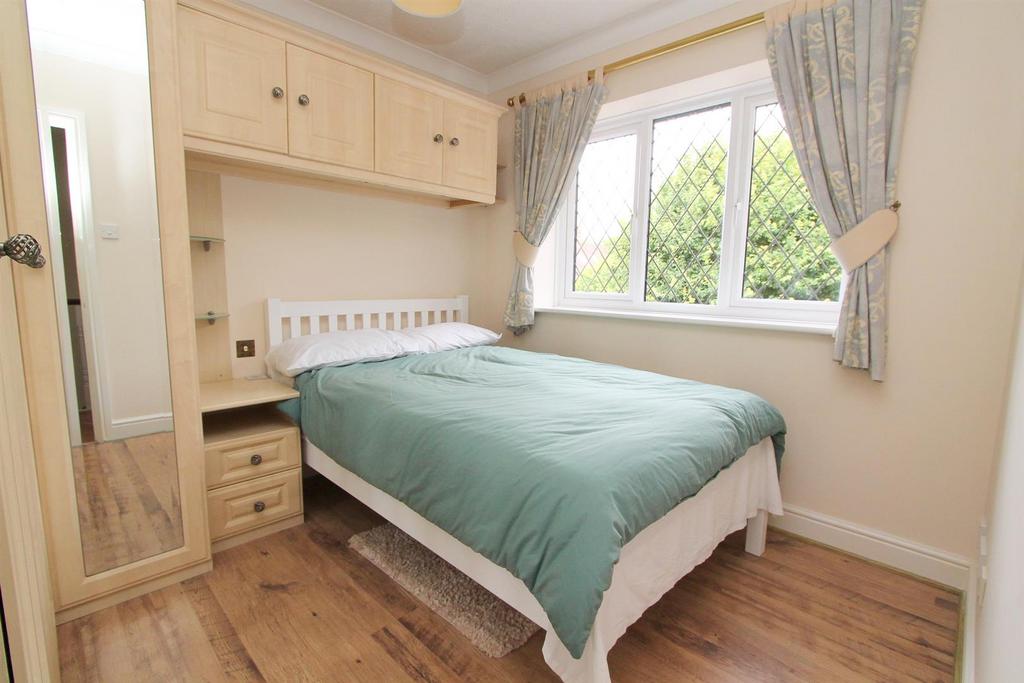 Bed 3.jpg