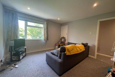 1 bedroom flat to rent, Ontario Close, Worthing, BN13 2TE