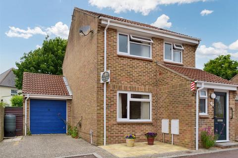 3 bedroom detached house for sale, Highgrove Close, Dorchester