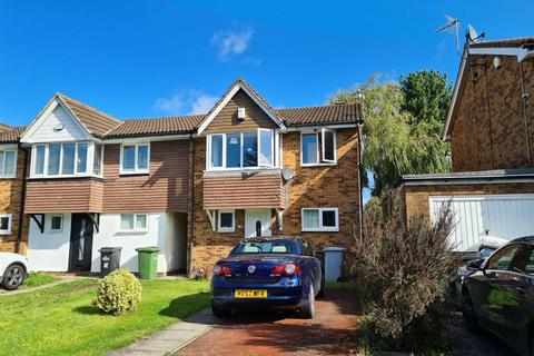 3 bedroom house to rent, Larchwood Drive, Wilmslow, Cheshire
