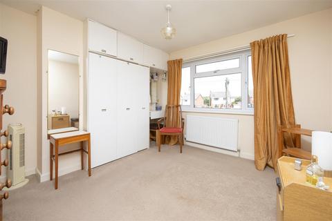 20 Parklands, Trowbridge, BA14 8NR