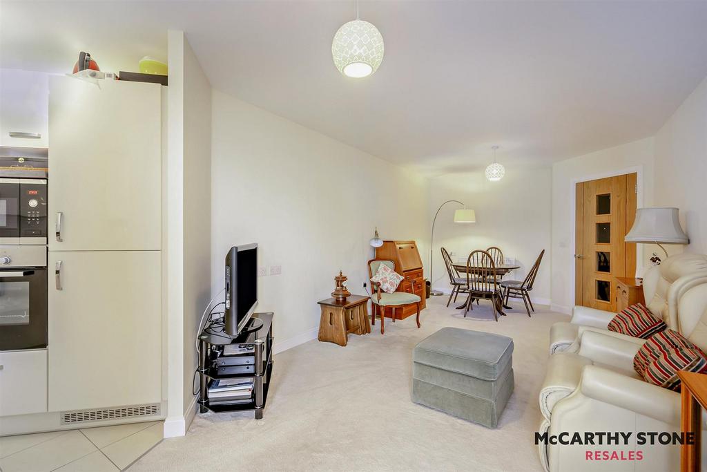 8600989-interior06-800.jpg