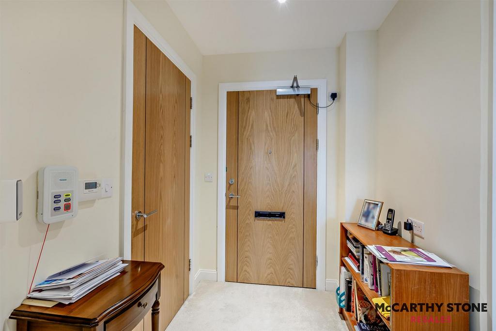 8600989-interior13-800.jpg