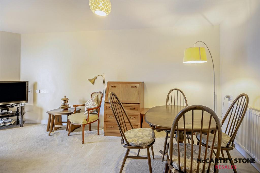 8600989-interior01-800.jpg