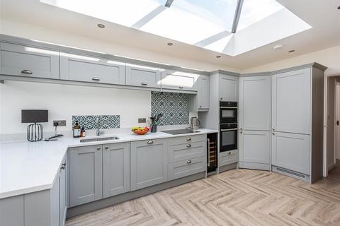 44 Wrottesley Road, Tettenhall, Wolverhampton, WV6 8SF
