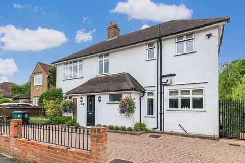 5 bedroom detached house for sale, Bucks Avenue, Watford WD19