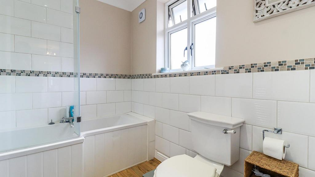 Family bathroom