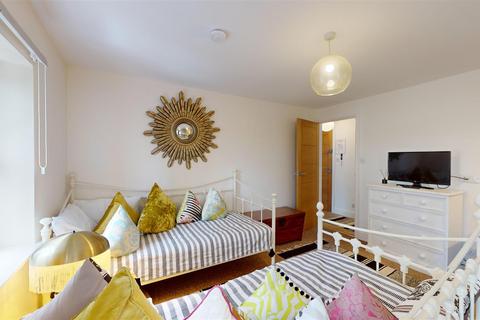 1 bedroom flat to rent, Mallory Lane, Stamford