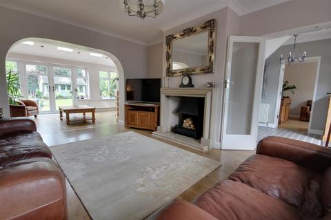 4 bedroom detached house for sale, The Fairway, Hull HU10