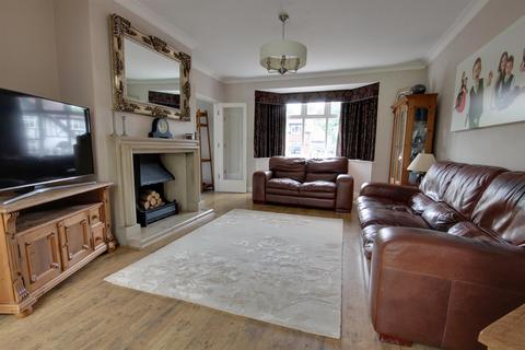 4 bedroom detached house for sale, The Fairway, Hull HU10