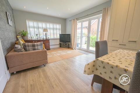 4 Bath Brick Close, Chilton Trinity, Bridgwater, TA5 2NS