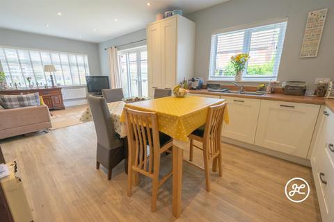4 Bath Brick Close, Chilton Trinity, Bridgwater, TA5 2NS