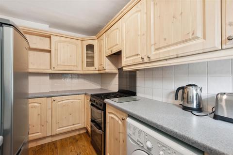 43 Ravensmede Way, London, W4 1TF