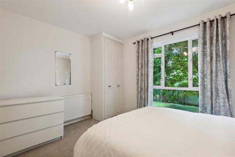 43 Ravensmede Way, London, W4 1TF