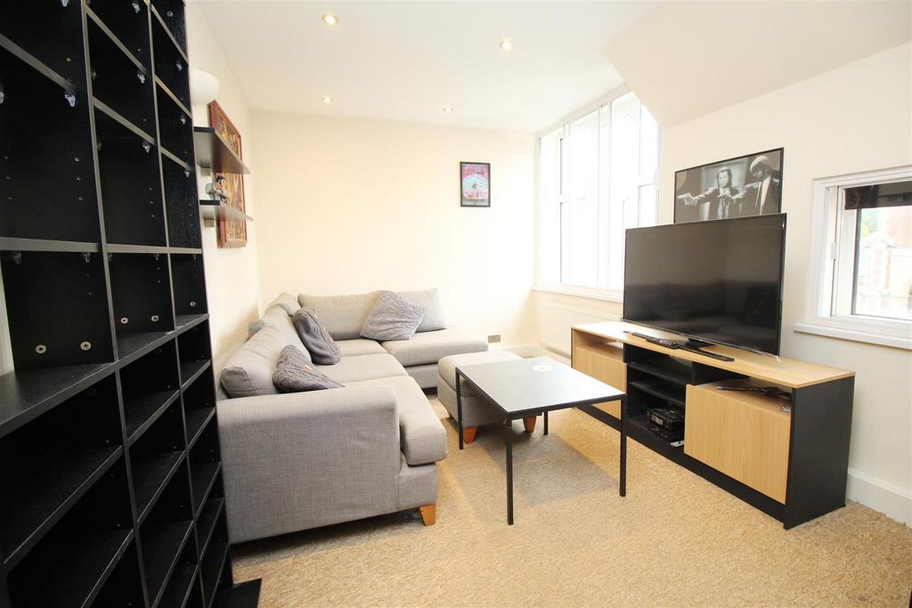 Living room.JPG