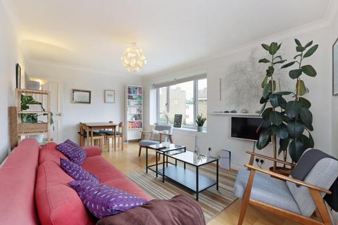 3 bedroom flat for sale, Herne Hill Road, London, SE24