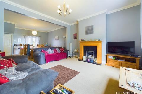 3 bedroom terraced house for sale, Villa Real Road, Consett