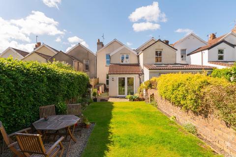 29 Shadwell Road, Bristol, BS7 8EW